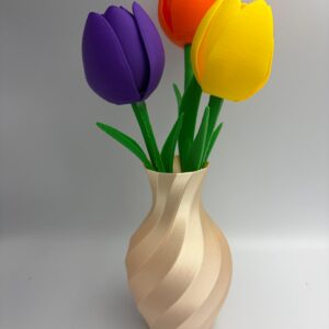 Vaasje met tulpen